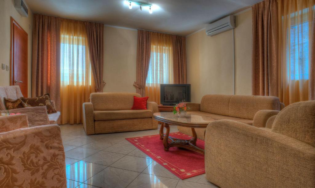 Apartments Vuksic Светі-Стефан Номер фото