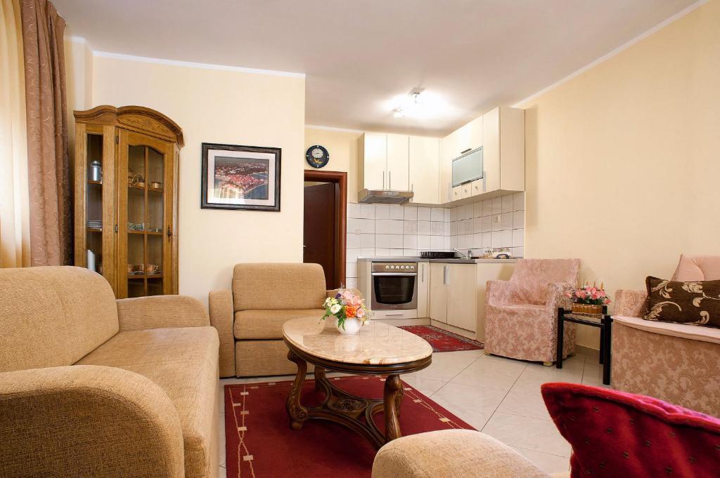 Apartments Vuksic Светі-Стефан Номер фото