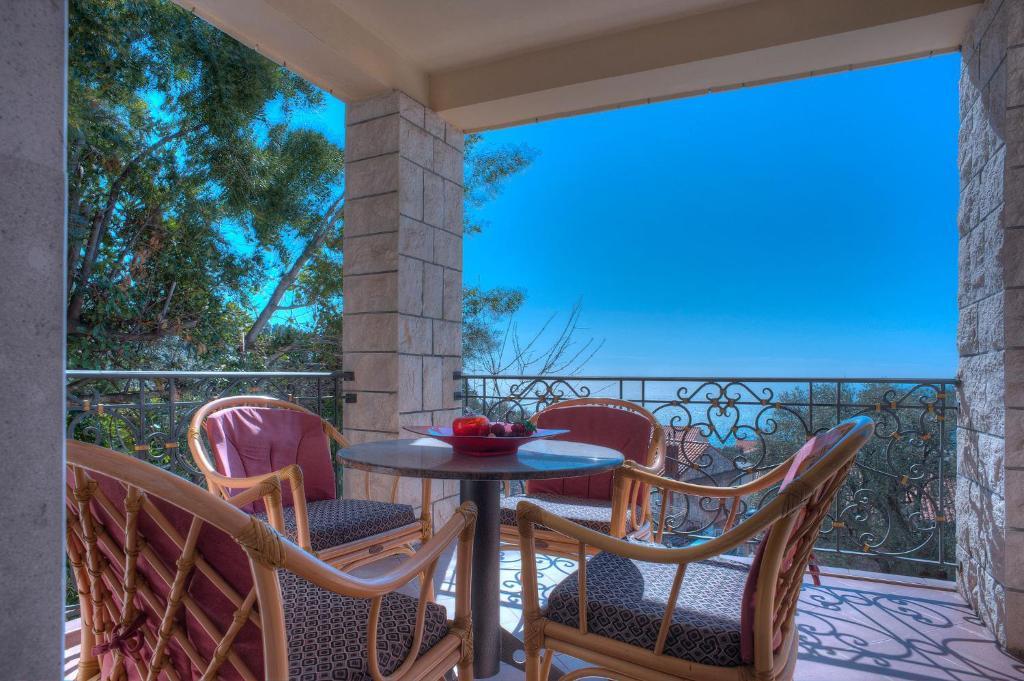 Apartments Vuksic Светі-Стефан Номер фото