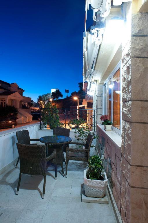 Apartments Vuksic Светі-Стефан Екстер'єр фото