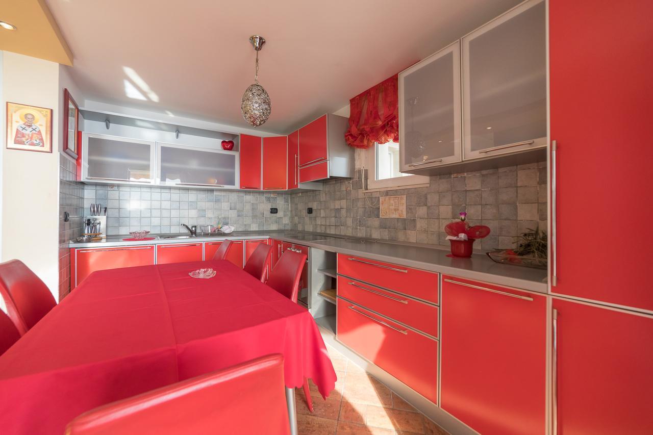 Apartments Vuksic Светі-Стефан Екстер'єр фото